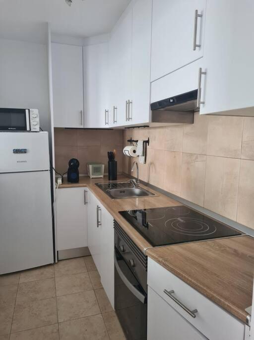 Apartamento Laina Tias Luaran gambar