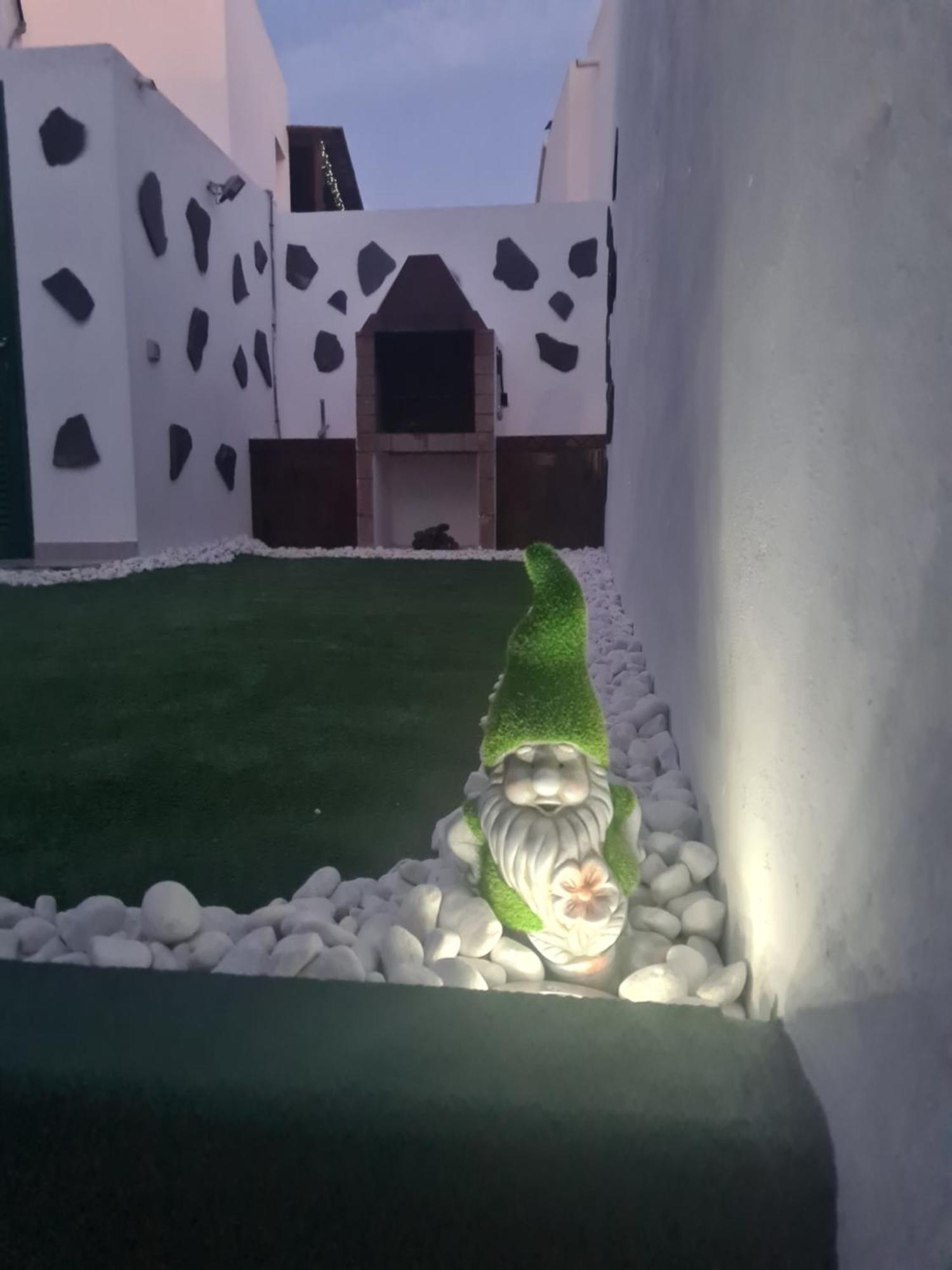 Apartamento Laina Tias Luaran gambar